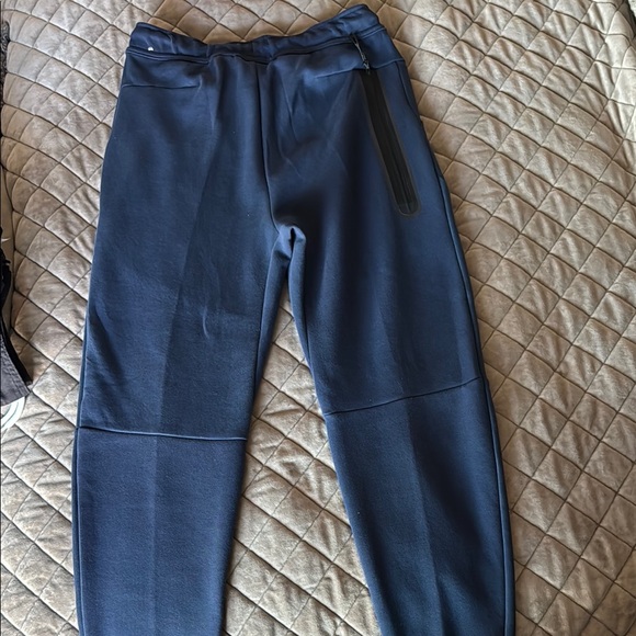 Nike navy blue tech jogger pants size SM - Picture 4 of 6